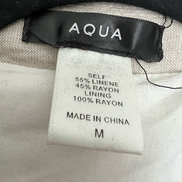 Cream linen blazer - Picture 2 of 6